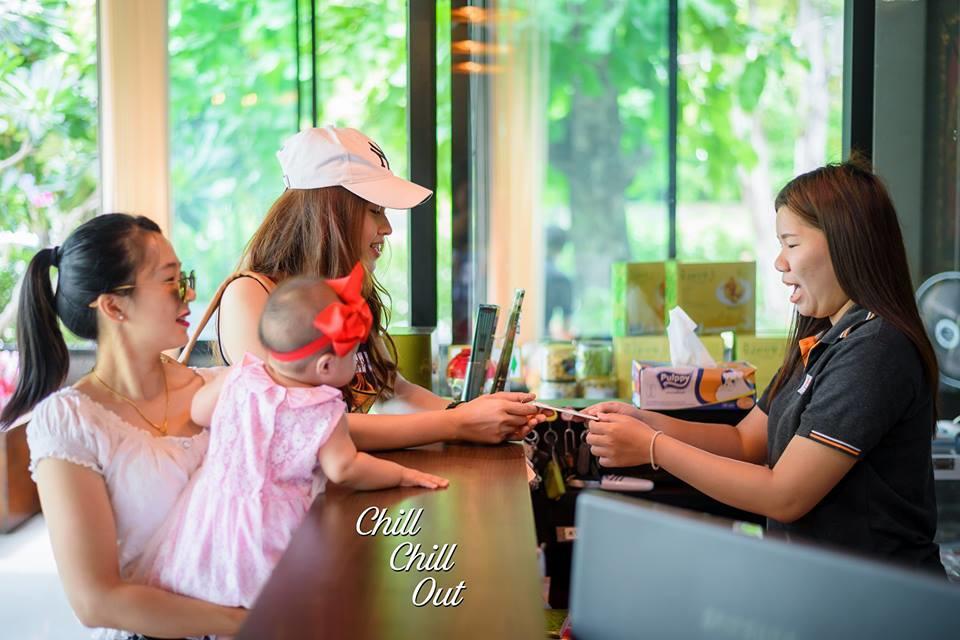 Hobby Hotel Uttaradit Extérieur photo